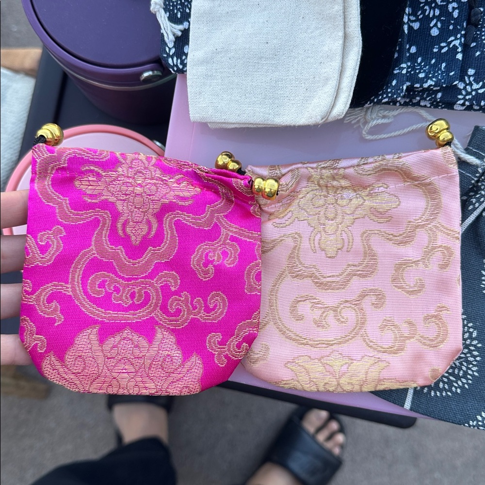 Assorted Drawstring Pouches Set - Picture 4 of 5